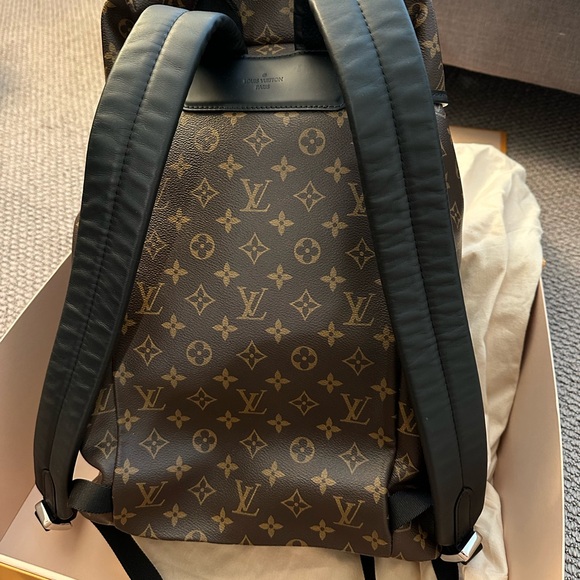 Louis Vuitton Zack Backpack M. Mac - Picture 4 of 9